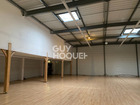 vente local   Saint medard de guizieres  453 000€ 