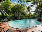 vente villa  T8 Saint François  572 000€ 