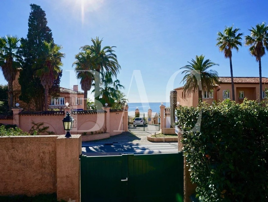 Vente Maison/Villa LES ISSAMBRES 83380 Var FRANCE
