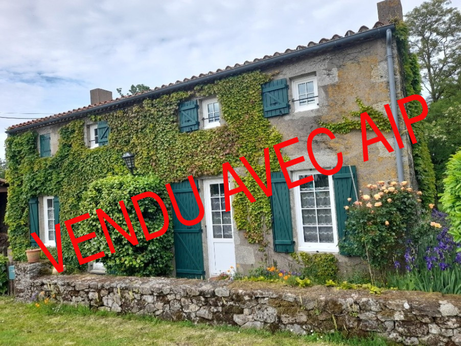 Vente Maison/Villa MORTAGNE SUR SEVRE 85290 Vendée FRANCE