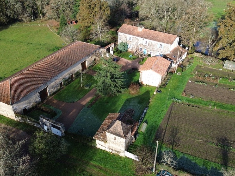 Vente Maison/Villa BUSSEROLLES 24360 Dordogne FRANCE
