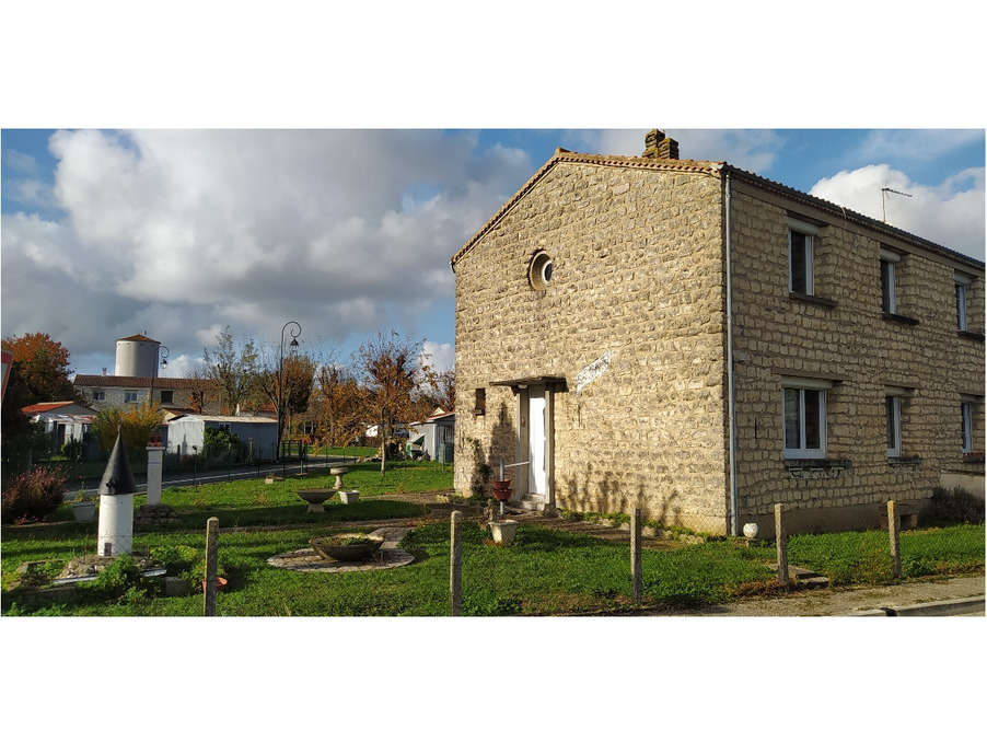 Vente Maison/Villa PONS 17800 Charente Maritime FRANCE