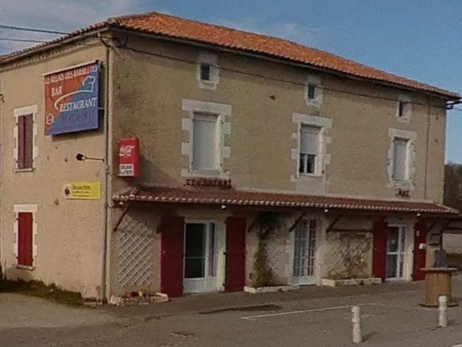 Vente Bureau/Local TERRES DE HAUTE CHARENTE 16270 Charente FRANCE