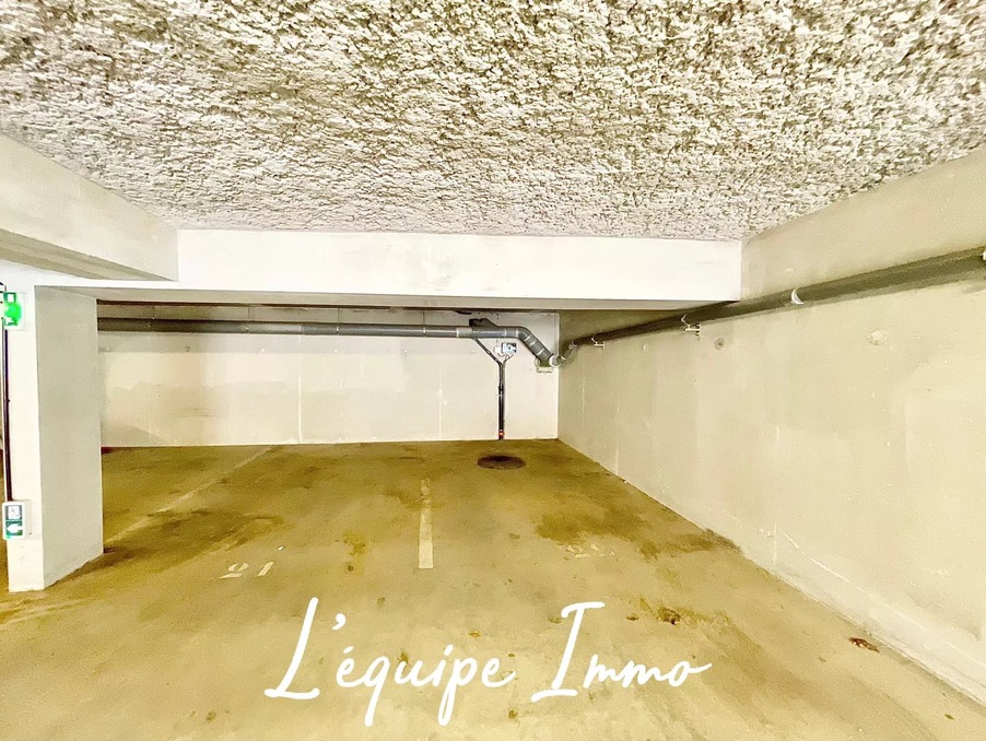 Vente Garage/Parking LAUNAGUET 31140 Haute Garonne FRANCE