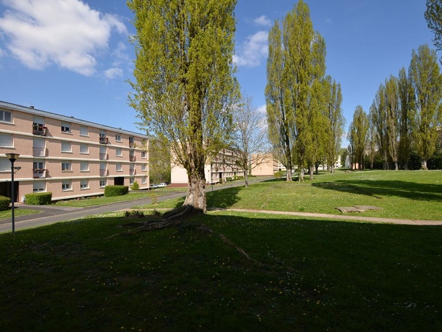 Vente Appartement SAINTE-GENEVIEVE-DES-BOIS 91700 Essonne FRANCE