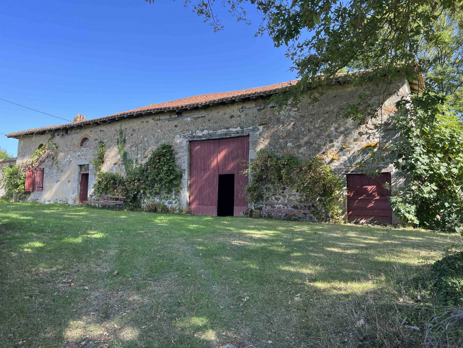 Vente Maison/Villa LESTERPS 16420 Charente FRANCE