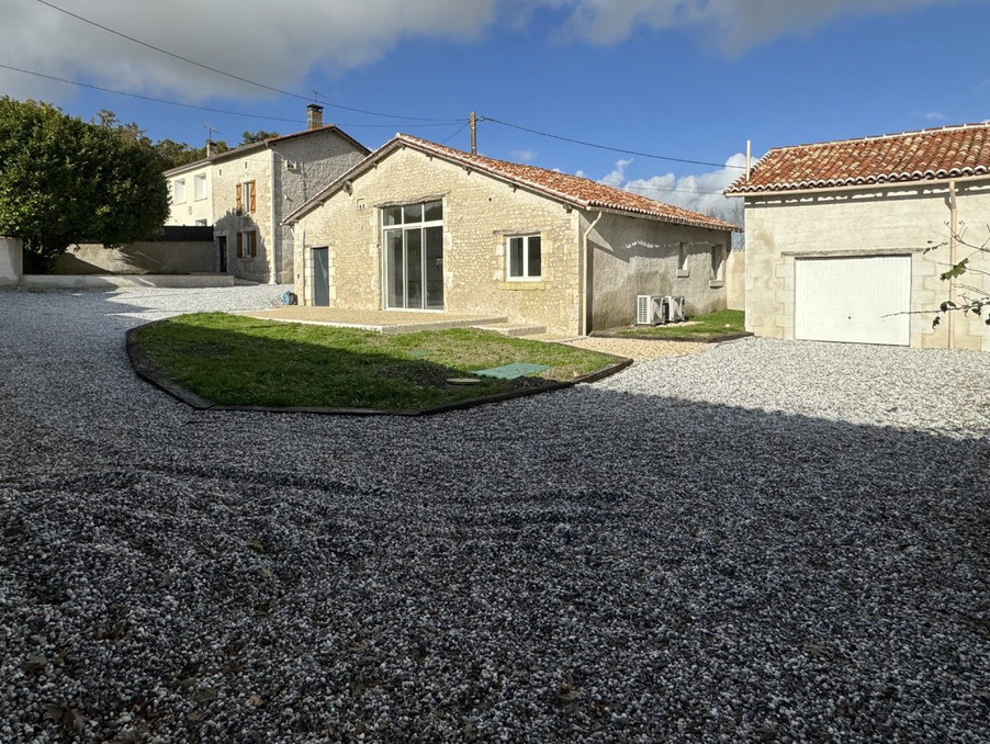 Vente Maison/Villa BARBEZIEUX SAINT HILAIRE 16300 Charente FRANCE