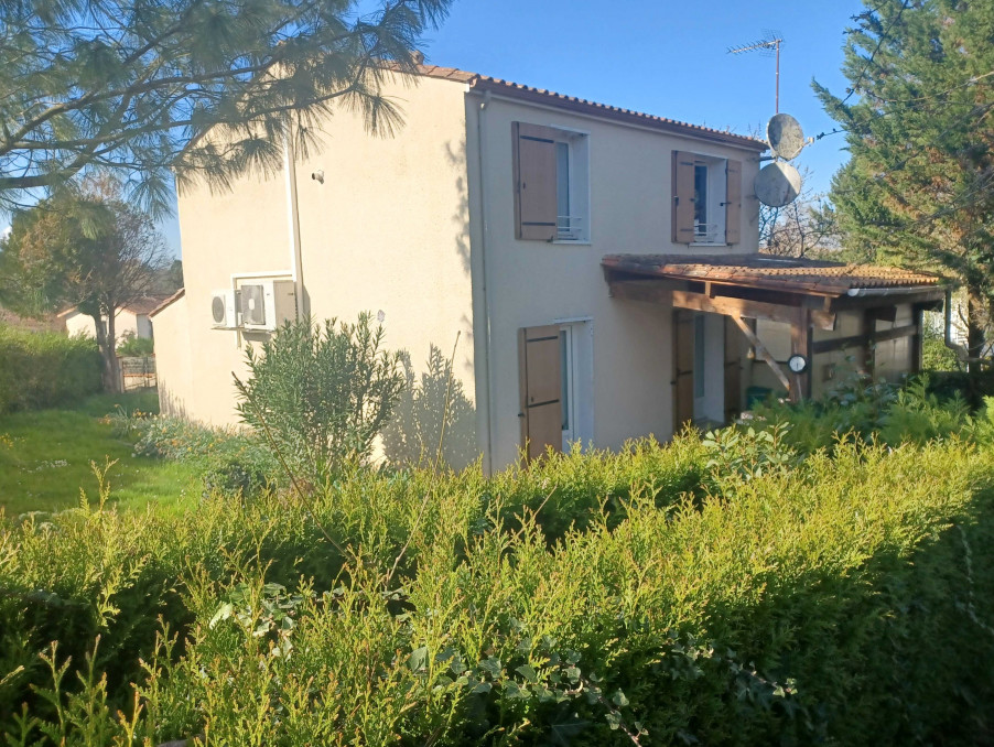 Vente Maison/Villa CHASSENEUIL SUR BONNIEURE 16260 Charente FRANCE