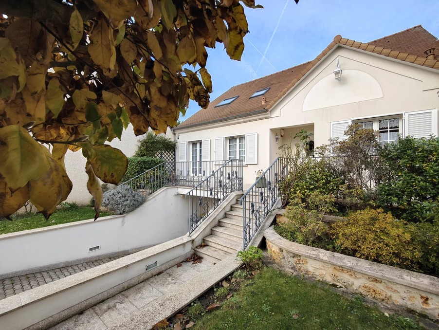 Vente Maison/Villa LES CLAYES-SOUS-BOIS 78340 Yvelines FRANCE