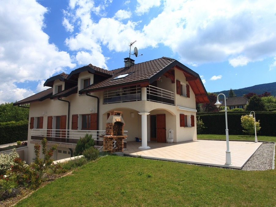Petite Maison à Vendre Au Bressis à Seynod